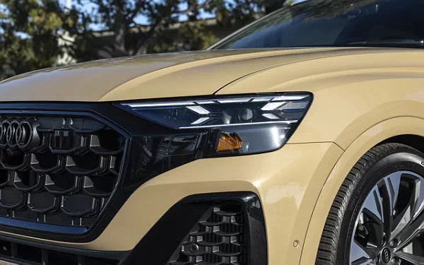 Cars wallpapers Audi Q8 55 TFSI quattro S line (Sakhir Gold Metallic) US-spec - 2025