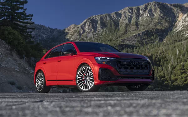Cars wallpapers Audi SQ8 TFSI quattro (Chili Red Metallic) US-spec - 2025