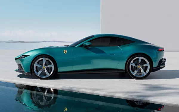 Cars wallpapers Ferrari Amalfi (Verde Costiera) - 2025