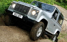 Cars wallpapers Land Rover Defender Station Wagon 3door - 2007