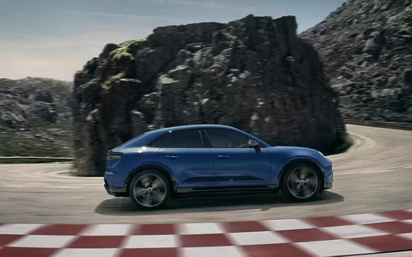 Cars wallpapers Porsche Macan GTS - 2025