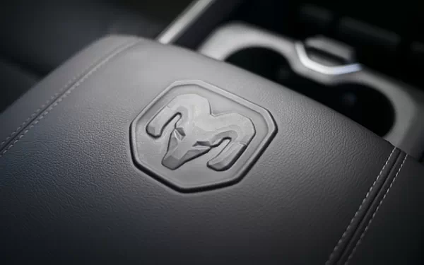 Cars wallpapers Ram 1500 Rebel (Billet Silver Metallic/Diamond Black) - 2024