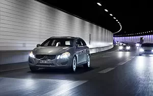 Cars wallpapers Volvo V60 Plug-in-Hybrid - 2013