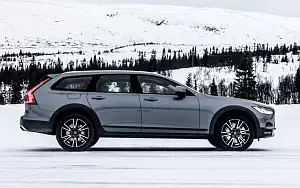 Cars wallpapers Volvo V90 D5 Cross Country - 2017