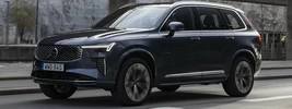 Volvo XC90 B5 AWD - 2024